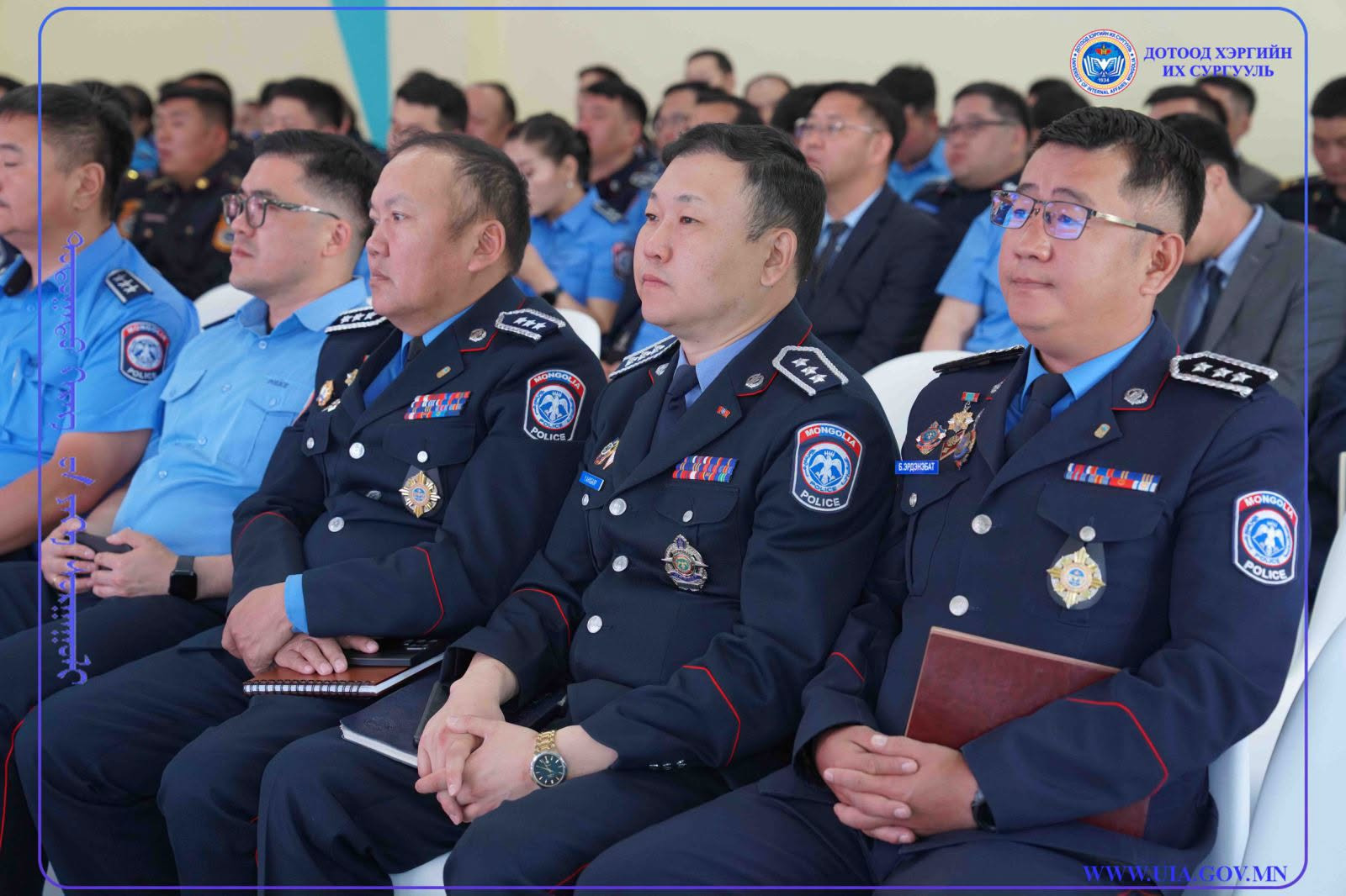ЦАГДААГИЙН СУРГУУЛИЙН СУРГАЛТЫН ХӨТӨЛБӨРҮҮДЭД ҮНЭЛГЭЭ ХИЙЖ, ШИНЭЧЛЭН БОЛОВСРУУЛАХААР АЖИЛЛАЖ БАЙНА